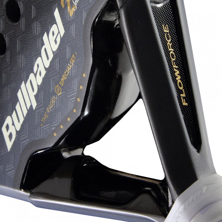 Bullpadel Flow Legend